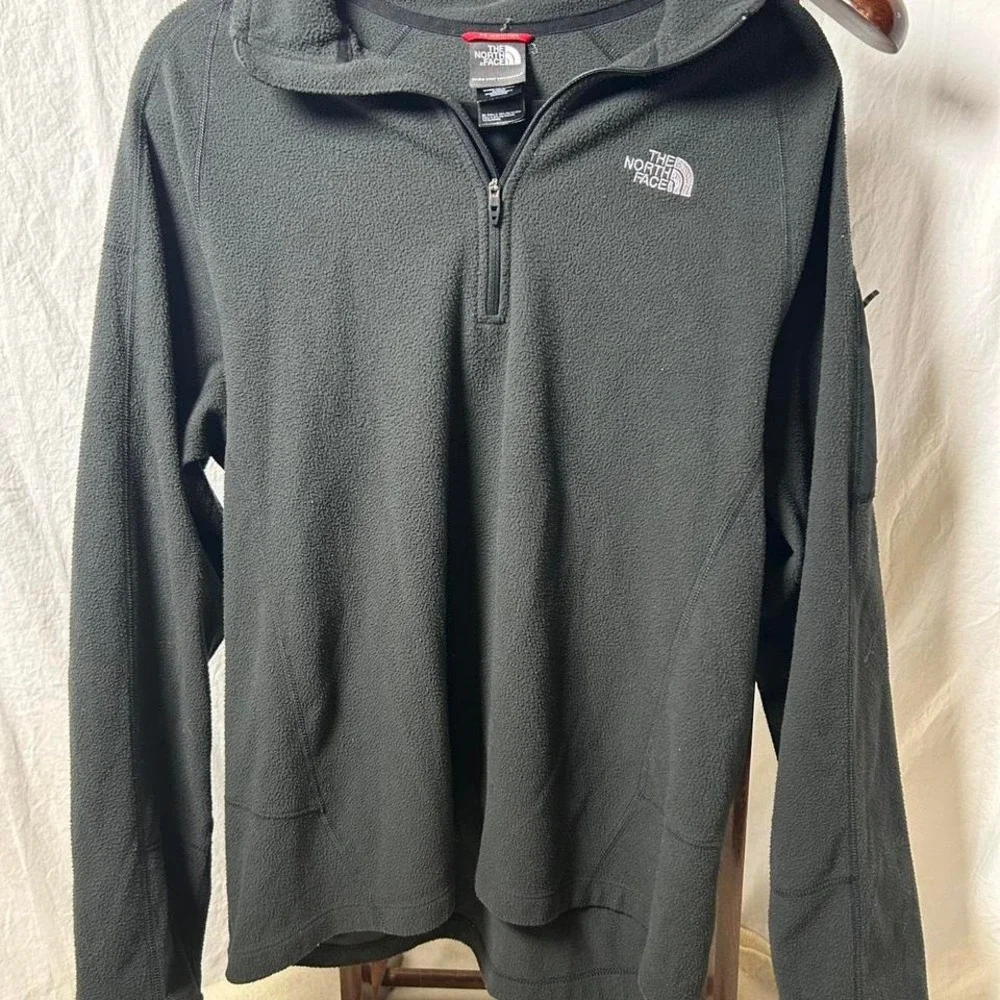 The North Face FlashDry Mens Large Black ‎ 1/4 Zip Pullover Hiking Activewear